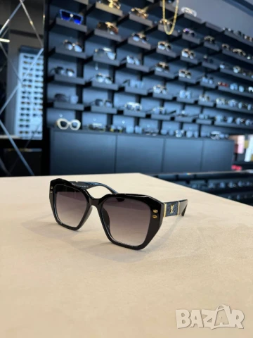 очила с черен обикновен калъф louis vuitton, снимка 3 - Слънчеви и диоптрични очила - 50761333