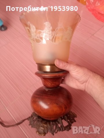 Стара лампа, снимка 1 - Антикварни и старинни предмети - 31548738