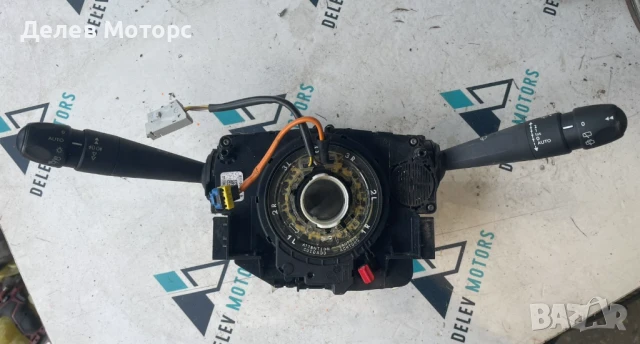 Лостчета за фарове, мигачи и чистачки E11136000 от Peugeot 2008 1. 2THP PureTech 110кс.