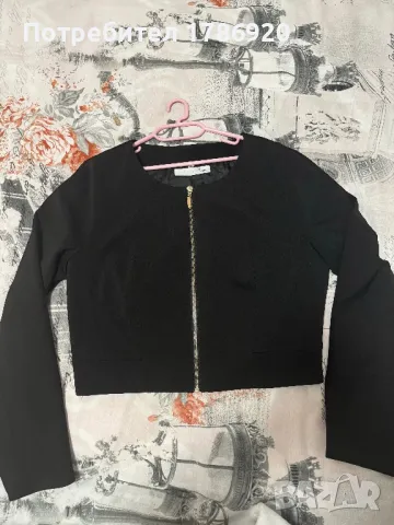 Черно спортно късо сако 