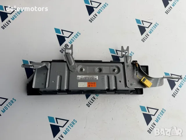 tg11d01003 airbag в коленете на пасажера от Mazda 3, 2.5 SKYACTIV-G двигател PY21, AWD, 189 кс., снимка 5 - Части - 56078633