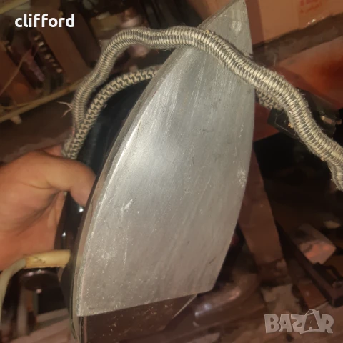 Стара работеща ютия, снимка 2 - Ютии - 50931047