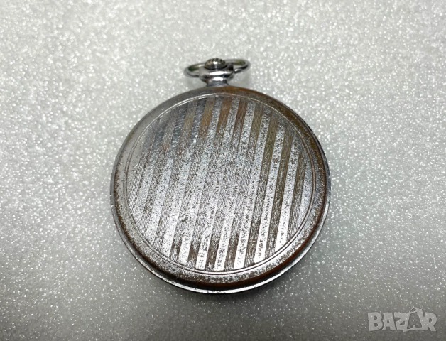 Работещ! Джобен Часовник "Молния" Сделано в СССР, снимка 4 - Антикварни и старинни предмети - 51742387