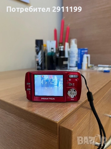 Фотоапарат Praktika 6.1 Mp с подаръци, снимка 3 - Фотоапарати - 54243641