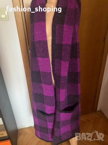 Голям (oversize) шал Escada ( мохер и вълна), снимка 6 - Шалове - 39280814