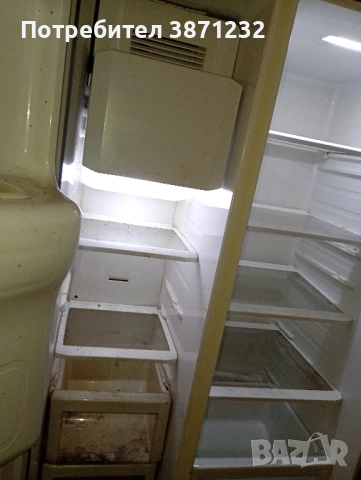 Хладилник Side by side Samsung, снимка 4 - Хладилници - 52462907