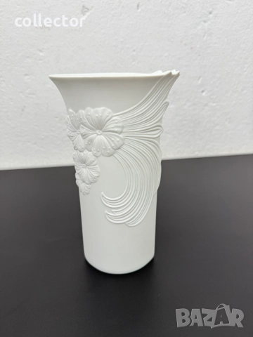 Немска ваза Kaiser от бял порцелан - M. Frey. №7604