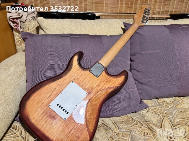 Електрическа китара, снимка 6 - Китари - 50829997