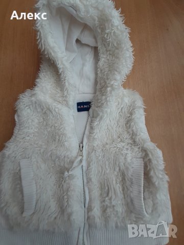 Пухкаво елече, снимка 2 - Жилетки и елечета за бебе - 31409730