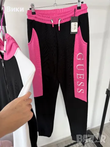 Спортен екип на Guess размер S, снимка 7 - Спортни екипи - 48618746