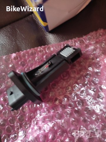 Intermotor 19706 въздухомер-измерител на масата на въздуха НОВО, снимка 4 - Части - 38314307