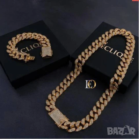 Комплект с 2 години гаранция *

Оригинална стомана 

КОЛИЕ: 131 гр. 
 
Гривна : 41. , снимка 2 - Бижутерийни комплекти - 51007900