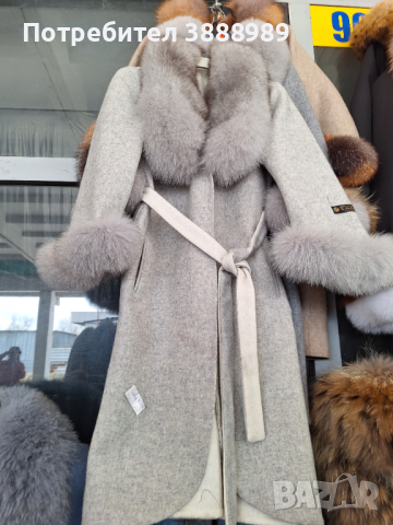 Продавам палта от алпака с яка от естествен косъм , снимка 4 - Палта, манта - 44713822