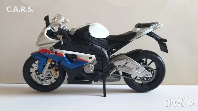 BMW S 1000RR Sports Bike Maisto - Мащаб 1:12, снимка 3 - Коли, камиони, мотори, писти - 55787853