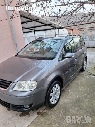 Volkswagen Touran, снимка 4 - Автомобили и джипове - 48949698