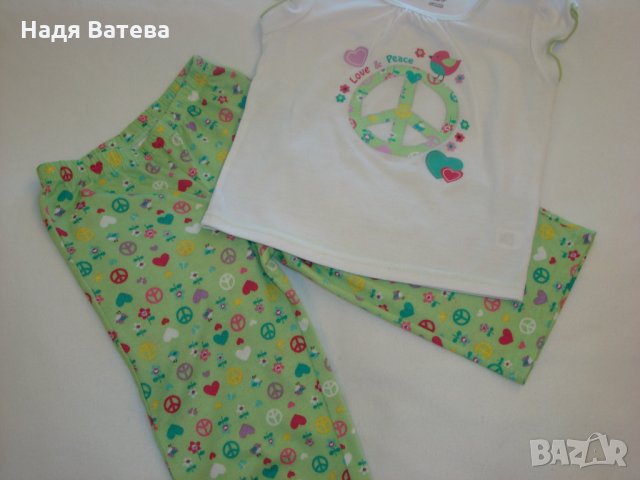 Много красива пижамка на Jumping beans за 4-5 год. момиче