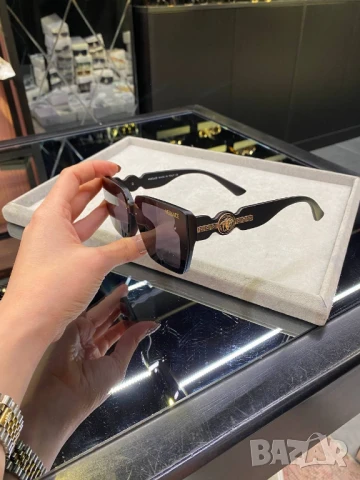 очила с черен обикновен калъф и ув защита versace, снимка 4 - Слънчеви и диоптрични очила - 51428567