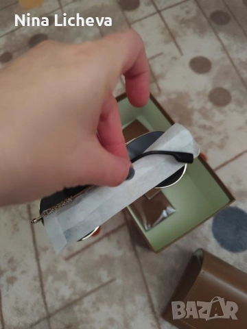 Оригинални НОВИ Burberry слънчеви очила , снимка 5 - Слънчеви и диоптрични очила - 52690627
