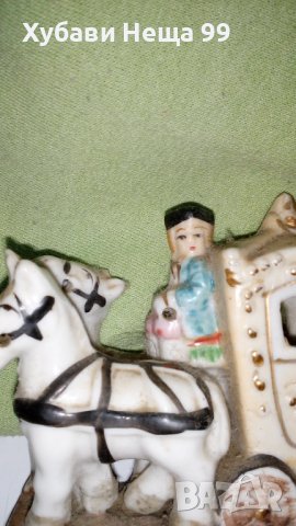 Порцеланова каляска с коне и хора , снимка 4 - Антикварни и старинни предмети - 19358002