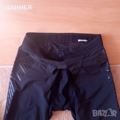 Оригинален Дамски клин NIKE PRO раэмер М дължина 3/4 