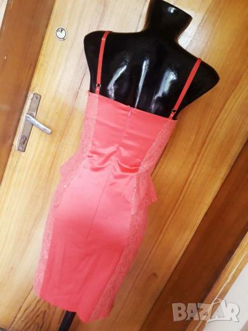 Коралова официална рокля сатен и дантела С/М, снимка 3 - Рокли - 22460065