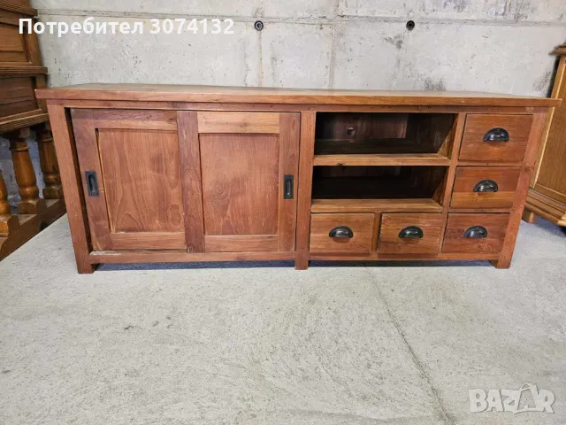 Шкаф изработен изцяло от масив, снимка 3 - Шкафове - 49680379