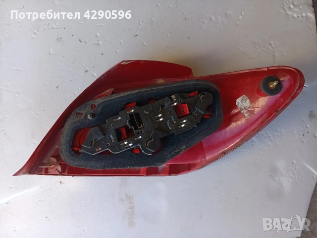 Ляв стоп за Peugeot 307 / Пежо 307 до 2005г., снимка 2 - Части - 51851195