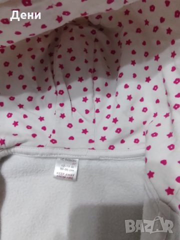 Бял суичър на Уайкики, снимка 3 - Детски анцузи и суичери - 35244743