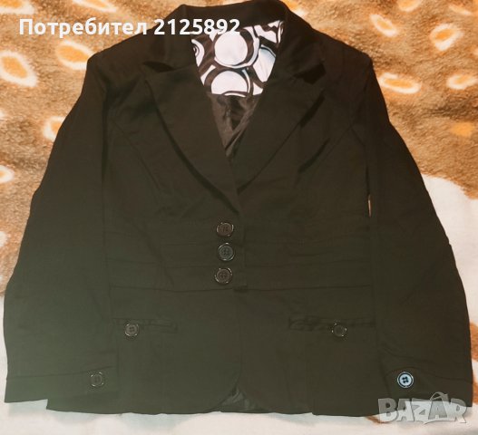 Дамско сако, снимка 2 - Сака - 38807573