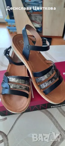 Сандали номер 41.