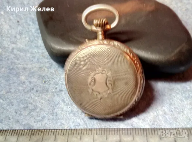 Стар ШВЕЙЦАРСКИ СРЕБЪРЕН ДЖОБЕН ЧАСОВНИК СРЕБРО 800 с ПОЗЛАТЕНА РЕТРО ОРНАМЕНТИКА 48847, снимка 5 - Джобни - 48035285