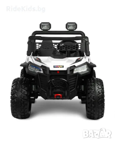 Офроуд акумулаторен автомобил BLAZE, Бял– 4x4, до 35кг., с дистанционно и LED, снимка 3 - Детски велосипеди, триколки и коли - 49976363