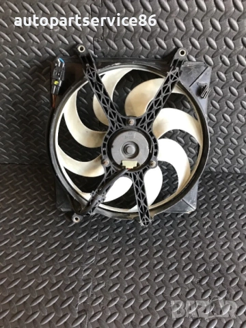 Вентилатор за радиатор за Toyota Avensis 1.8 (1997-2002) 3135103223 / 0130104800