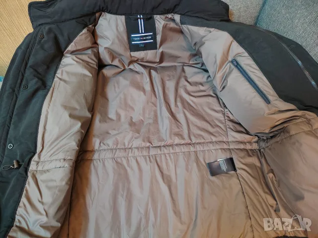 Зимно мъжко яке Tomy Hilfiger (L) , снимка 8 - Якета - 56522715