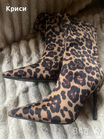Дамски тигрови боти, снимка 3 - Дамски боти - 53132266