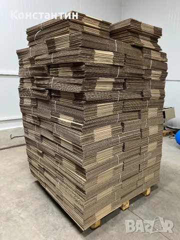 Кашони трипластни