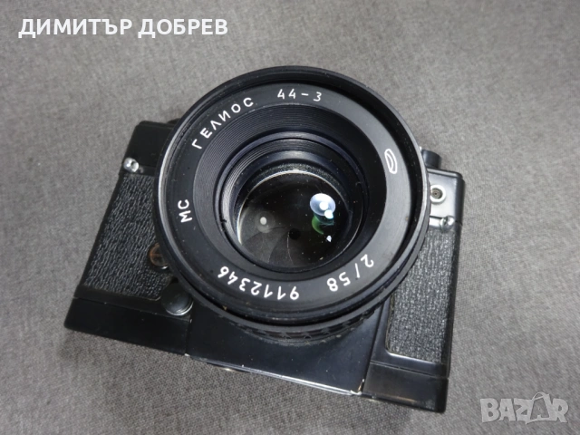 СТАР РЕТРО СОЦ СССР РЕТРО SLR ФОТОАПАРАТ ZENIT-19 + ОБЕКТИВ HELIOS 44-3 M42, снимка 5 - Фотоапарати - 53947459