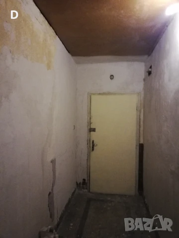 Двустаен апартамент в гр. Долни Чифлик (на 10км от плажа на к. к. Шкорпиловци) , снимка 4 - Апартаменти - 50917880