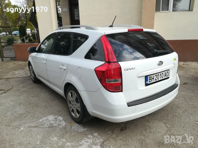 KIA-РЕГИСТРИРАНА С 6 СКОРОСТИ+ВИНЕТКА 1410251510, снимка 5 - Автомобили и джипове - 52052200