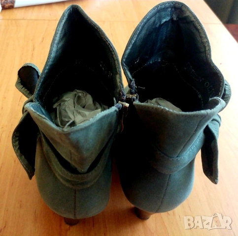 Стабилни, топли ботиJUST MAZZONI и апрески ,със забележки, снимка 18 - Дамски боти - 49229619