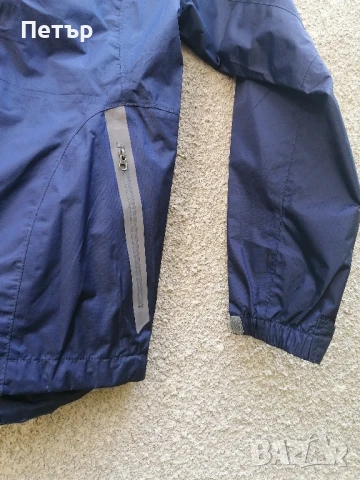 Продавам чисто ново дамско тъмносиньо водоустойчиво яке - мембрана Intuition, снимка 2 - Якета - 51179321