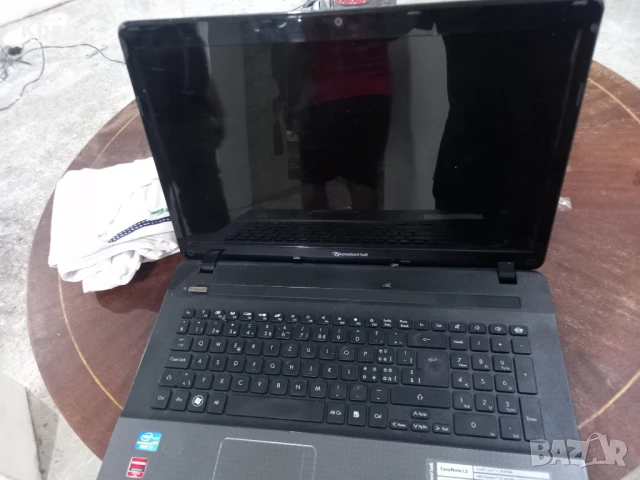 лаптоп Packard bell 
