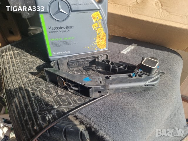 Педал за мерцедес w220 S320, снимка 2 - Части - 44324982