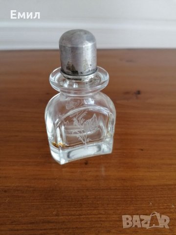 Винтидж шишенце за парфюм със сребърна капачка , снимка 2 - Колекции - 31988158