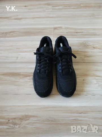Оригинални мъжки маратонки Nike Air Max 90 Essential, снимка 2 - Маратонки - 56080435