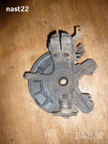 Преден ляв шенкел главина Фолскваген Поло 1,4 тди, снимка 2 - Части - 49942039