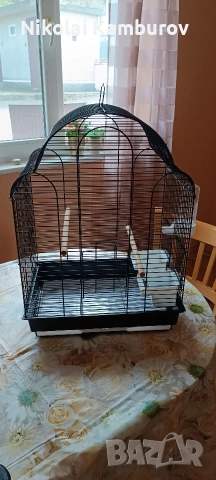 Продавам нова клетка за папагали или канари