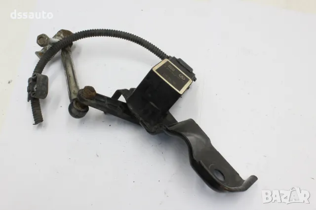 Датчик височина окачване Mercedes W220 W221 W251 A0105427717