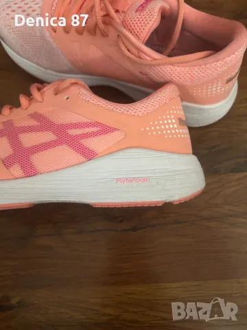 ASICS дамски маратонки, снимка 3 - Маратонки - 50379248