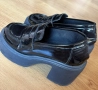 Почти нови и удобни обувки, снимка 1
